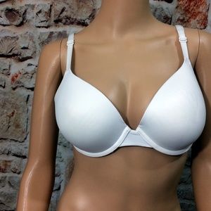 PINK Victoria's Secret Bra - White
